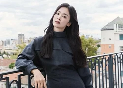 Mượn Suzy và dàn chị em, Song Hye Kyo ám chỉ về tin đồn "sát trai", đóng phim với ai là yêu người đó?