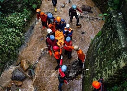 Indonesia tìm thấy 9 người mất tích còn sống sau vụ lở đất nghiêm trọng