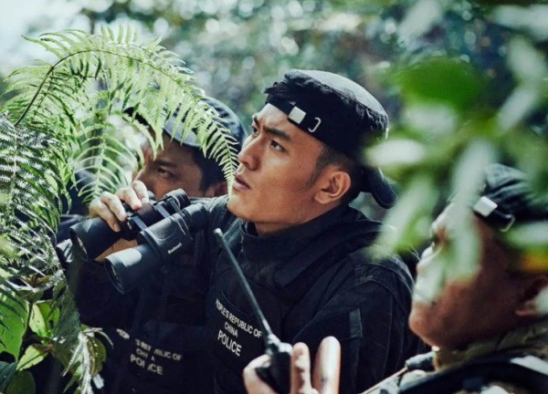 Mỹ nam đang đóng phim thì phát hiện bị ung thư quái ác, nguy cơ đổ vỡ sự nghiệp vì phải cắt bỏ chân