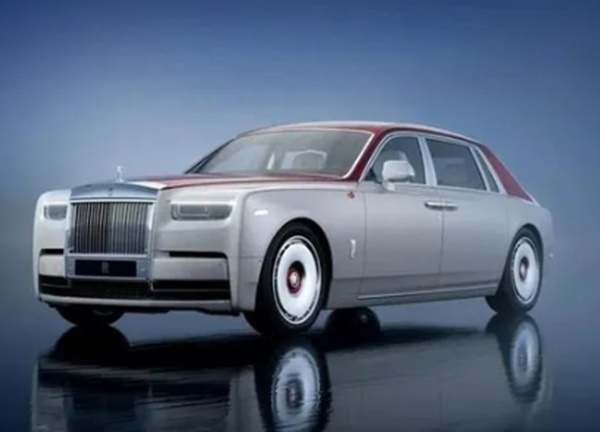 Rolls-Royce ra mắt bản rồng siêu độc đáo đón Tết 2024