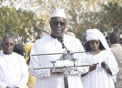 Senegal tuyên bố hoãn bầu cử tổng thống