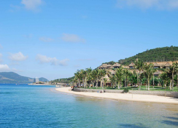 "Con Tằm" trên biển Nha Trang