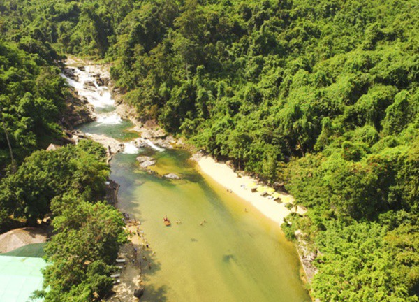 Lên Yang Bay tìm về miền hoang sơ