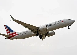 Máy bay của American Airlines phải chuyển hướng do hành khách gây rối