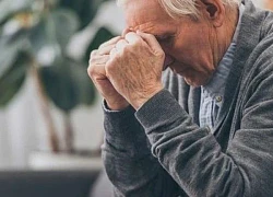 Phát hiện dấu hiệu bất thường này khi tắm, coi chừng bệnh Alzheimer đang 'gõ cửa'