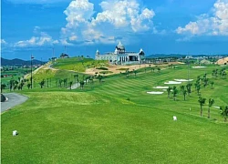 Nhân viên sân golf ở Bắc Giang tử vong dưới hồ nước