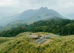 Trải nghiệm trekking, cắm trại trên đồi cỏ Phước Bình