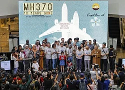 Thân nhân người gặp nạn vụ MH370 tưởng niệm 10 năm ngày máy bay mất tích