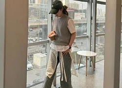 Đầu năm hội khị em rủ nhau "thu nạp" xu hướng mặc quần kiểu mới