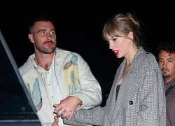 Taylor Swift hôn bạn trai đắm đuối ở hậu trường The Eras Tour tại Singapore, hát tặng luôn 1 bài khiến fan "dậy sóng"