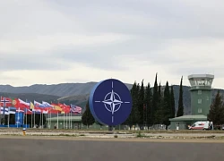 Đằng sau việc NATO mở lại căn cứ không quân thời Liên Xô ở Albania