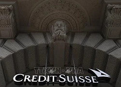 Một năm sau khi Credit Suisse sụp đổ, ngành ngân hàng châu Âu vất vả phục hồi