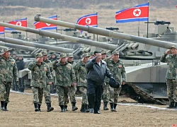 Ông Kim Jong Un giám sát tập trận, hối thúc quân đội Triều Tiên sẵn sàng