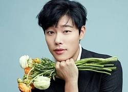 Ryu Jun Yeol là ai mà khiến 2 mỹ nhân Han So Hee và Hyeri phải "chiến" nhau ầm ĩ MXH?