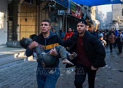 Xung đột Hamas - Israel: Nổ súng nhằm vào người dân Gaza đang chờ viện trợ gây nhiều thương vong