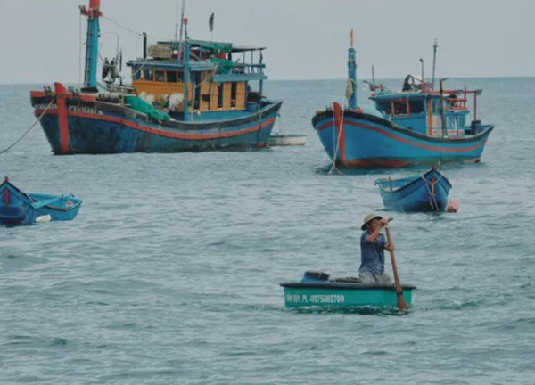 Thăm làng chài gần Gành Đá Đĩa, ít người biết ở Phú Yên