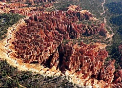 Khám phá vẻ đẹp ngỡ không có trên trần gian của công viên quốc gia Bryce Canyon (Mỹ)