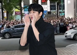 Kim Soo Hyun lỡ lời hé lộ địa điểm hẹn hò, fan "đánh up" gây náo loạn