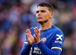 Thiago Silva bật khóc khi chia tay Chelsea