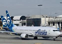 Boeing bồi thường 160 triệu USD cho Alaska Airlines