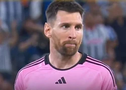 Biếm họa 24h: Messi và Ronaldo rủ nhau lỗi hẹn với danh hiệu