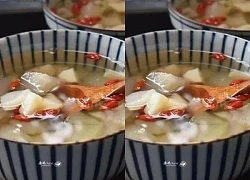 Học cách nấu chè hạt dẻ lê kỷ tử bổ dưỡng lại dễ làm