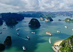 Condé Nast Traveler: Vịnh Hạ Long là một trong những điểm đến đẹp nhất thế giới