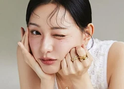 Kim Ji Won siêu ngọt ngào trong loạt ảnh mới trên Cosmopolitan