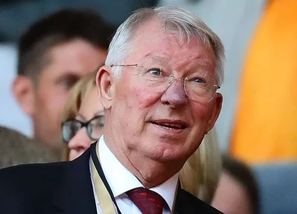 Lời đầu tiên của Sir Alex Ferguson khiến sao MU choáng váng