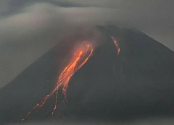 Núi lửa Ruang tại Indonesia phun trào, hàng trăm người sơ tán