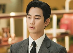 Phản ứng của người hâm mộ khi Kim Soo Hyun vắng mặt tại đám cưới bố ruột