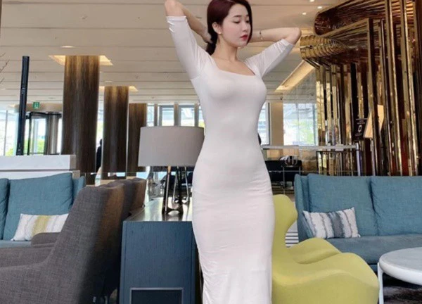 Phát sốt trước số đo 91-58-95cm của hot mom quyến rũ nhất Hàn Quốc