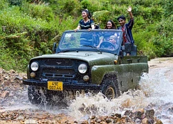 &#8220;Cưỡi&#8221; jeep băng rừng