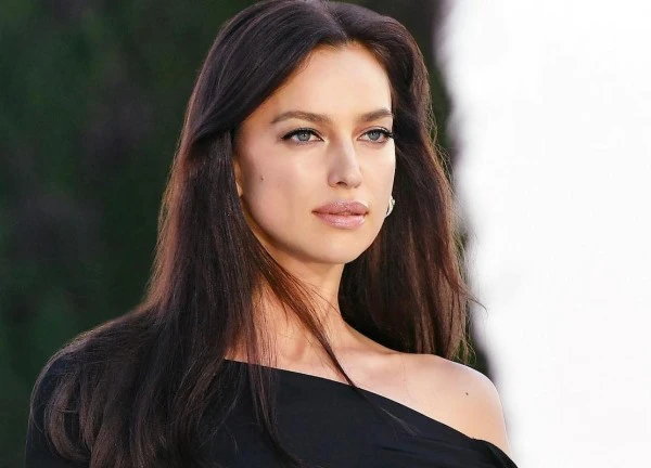 Irina Shayk 'săn' bạn trai mới sau Tom Brady