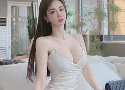 'Toát mồ hôi hột' khi ngắm thân hình chuẩn đến từng milimet của hot girl 1,7 triệu fan, có thành tích học tập đáng nể