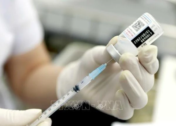 Chưa có khuyến cáo người tiêm vaccine COVID-19 có nguy cơ huyết khối cao hơn so với người không tiêm