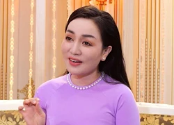 Hà Vân bolero: Tôi vỡ òa khi được danh ca Hương Lan gọi là 'con gái nuôi'