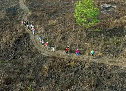 Trekking khám phá hang động núi lửa Chư B'luk