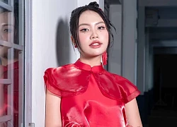 Phương Mỹ Chi, giọng hát trẻ trong làng bolero có cuộc sống ấm áp bên bố mẹ