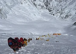 Tòa án Nepal ra lệnh hạn chế giấy phép leo núi Everest