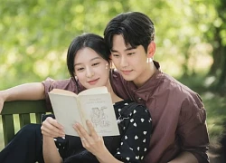 Đến Baeksang cũng công khai "đẩy thuyền" cặp đôi "Queen of tears": Kim Soo Hyun sượng trân khi thấy Kim Ji Won