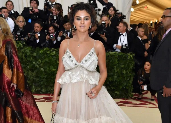 Lý do Selena Gomez không dự Met Gala 6 năm liên tiếp?