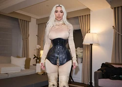 Những trang phục khiến cả thế giới muốn... nghẹt thở của Kim Kardashian