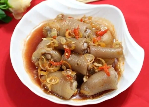 Bộ phận cả con lợn chỉ có một cái, đem làm 3 món này tăng cường sức khỏe của xương, da và cơ bắp rất hiệu quả