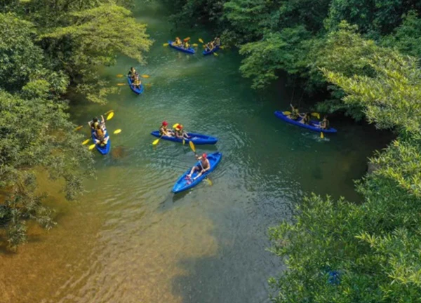 Khám phá thung lũng Hamada - Hang Trạ Ang