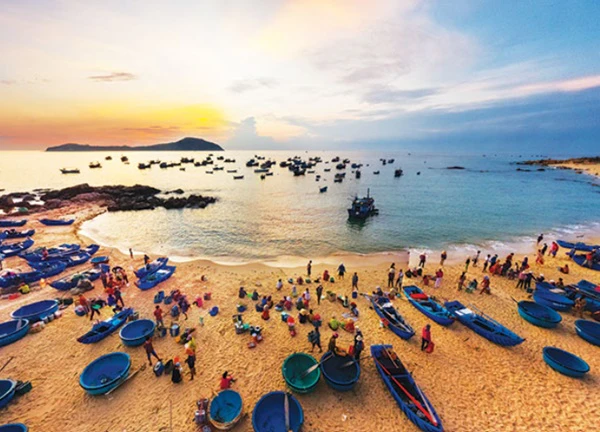Say lòng với Phong cảnh dọc bờ biển Phú Yên