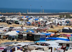 Nỗi tuyệt vọng của những người tị nạn sống trong các lều trại ở Gaza