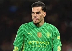 Pep không còn tin Ederson