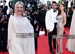 Thảm đỏ bế mạc Cannes: Elle Fanning hở bạo đến "thót tim", Hoa hậu Pia Wurtzbach "flex" chồng điển trai như tài tử