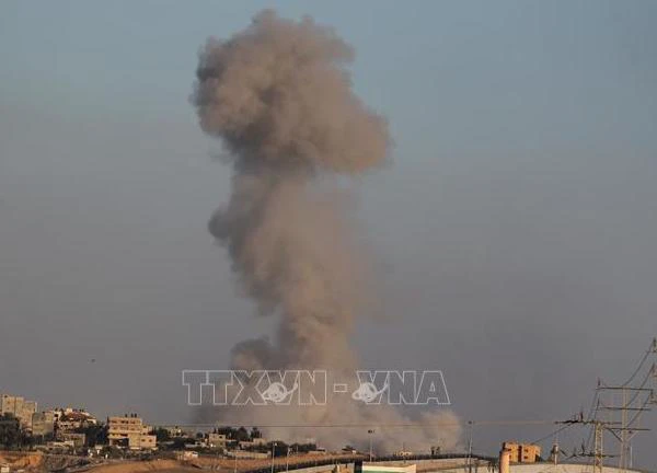 Xung đột Hamas-Israel: Hamas phóng loạt rocket vào miền Trung Israel